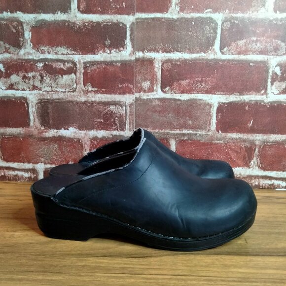 Dansko Clogs Womens Size 10.5 Sonja Black Box Traditional Leather EU 41 - Picture 6 of 9